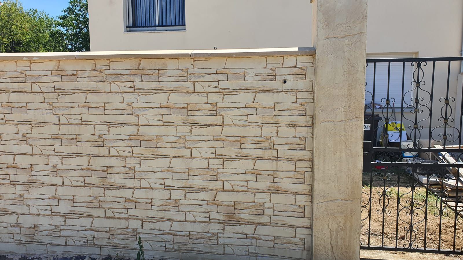 Beton amprentat – alee laterală casă