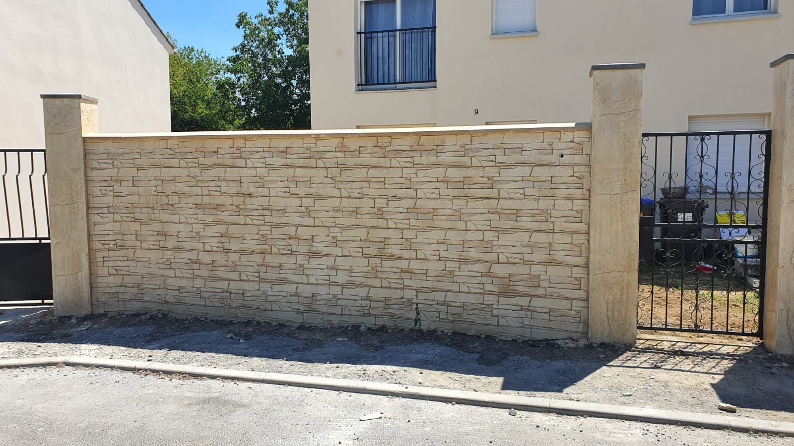 Beton amprentat spațiu exterior – model personalizat